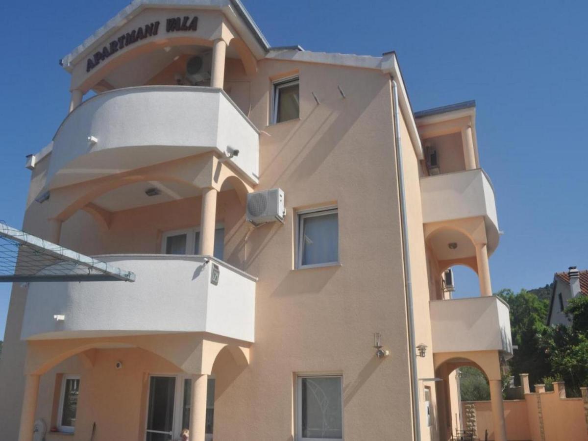 Apartments Vala Vinišće Eksteriør billede